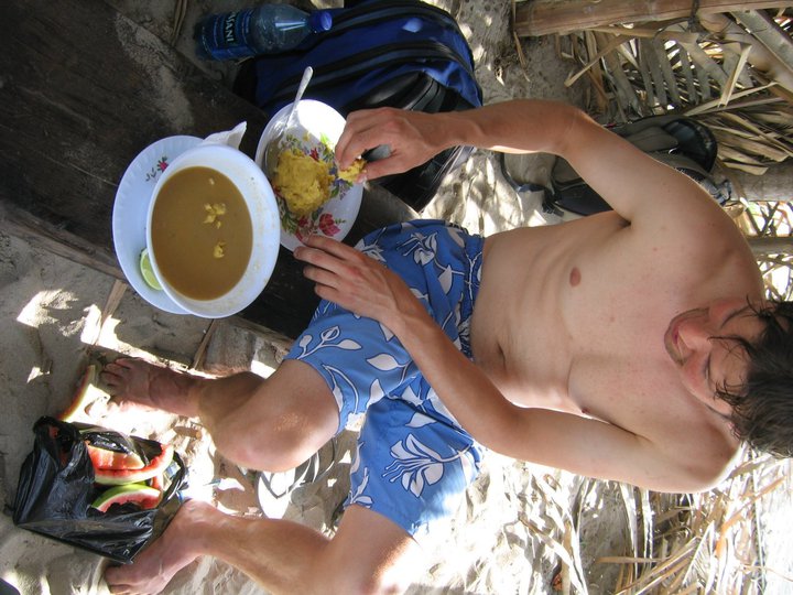 34876_523845684001_211000828_31281113_3200625_n