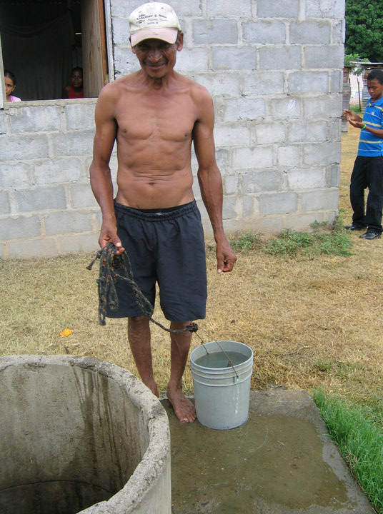 34987_524293396781_211000828_31294977_7457658_n