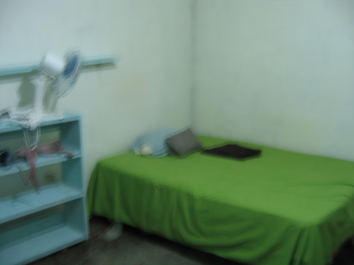 37522_523844890591_211000828_31281087_2932218_n