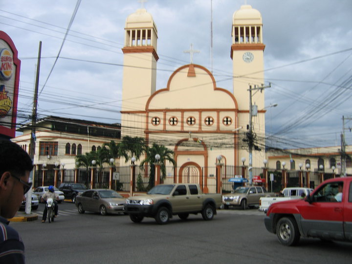 37522_523844910551_211000828_31281091_1752947_n