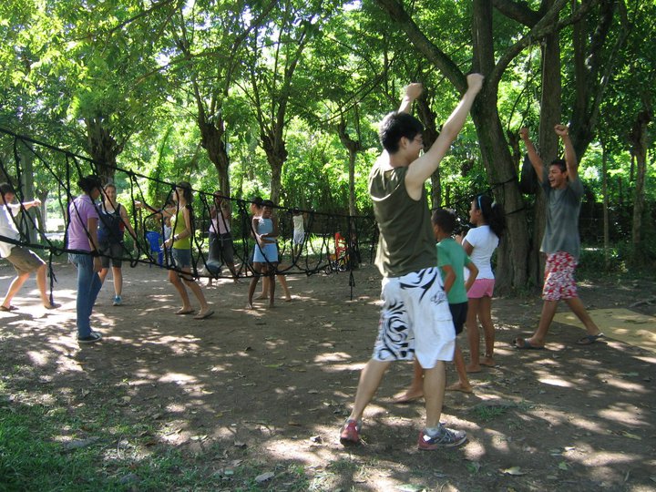 38469_524060348811_211000828_31287372_2339764_n