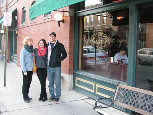 OLYMPUS DIGITAL CAMERA