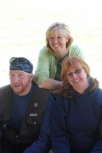 Vince, Linda & Julie