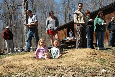 _Little_groundhogs_fs