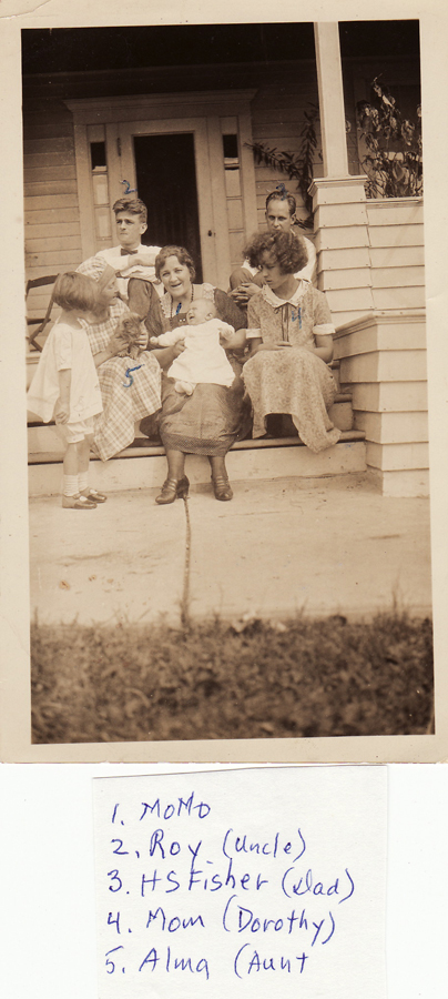On the steps of Momo's. Dorothy & Harold on far right. Early in the marriage.