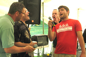 Brian and Pat sing karaoke