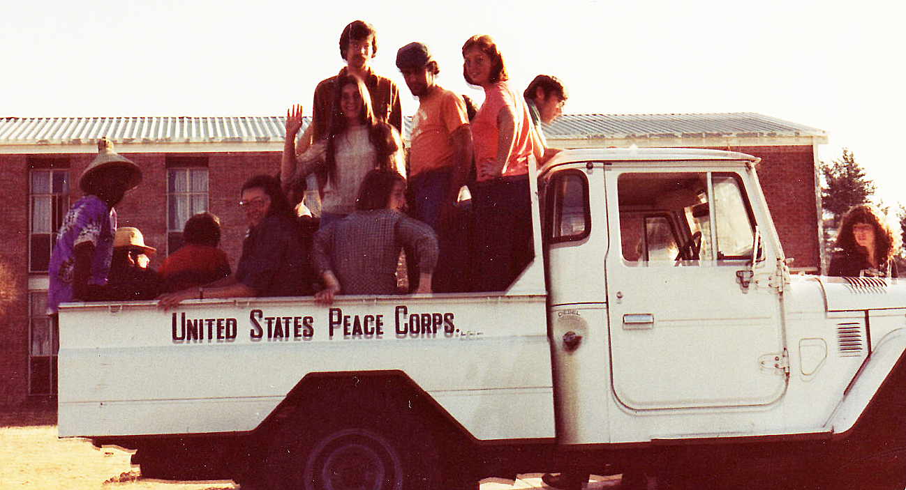 PCV group 1980. Linda is in orange shirt.